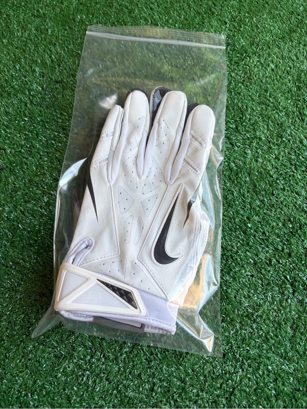 NEW NIKE VAPOR JET 2.0 WR FOOTBALL GLOVES